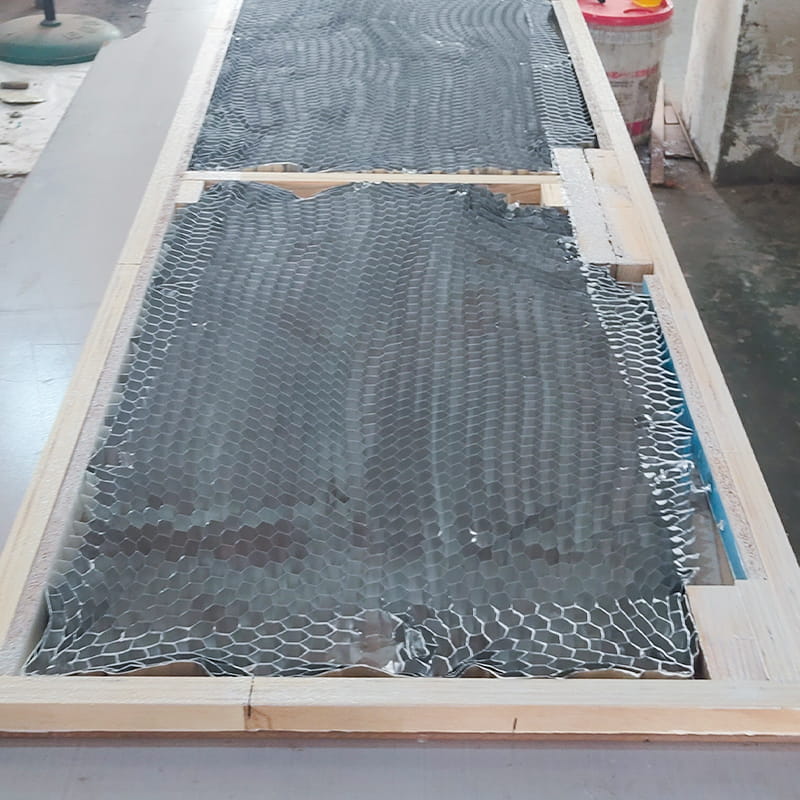 LM2102 Adhésif en polyuréthane à deux composantes